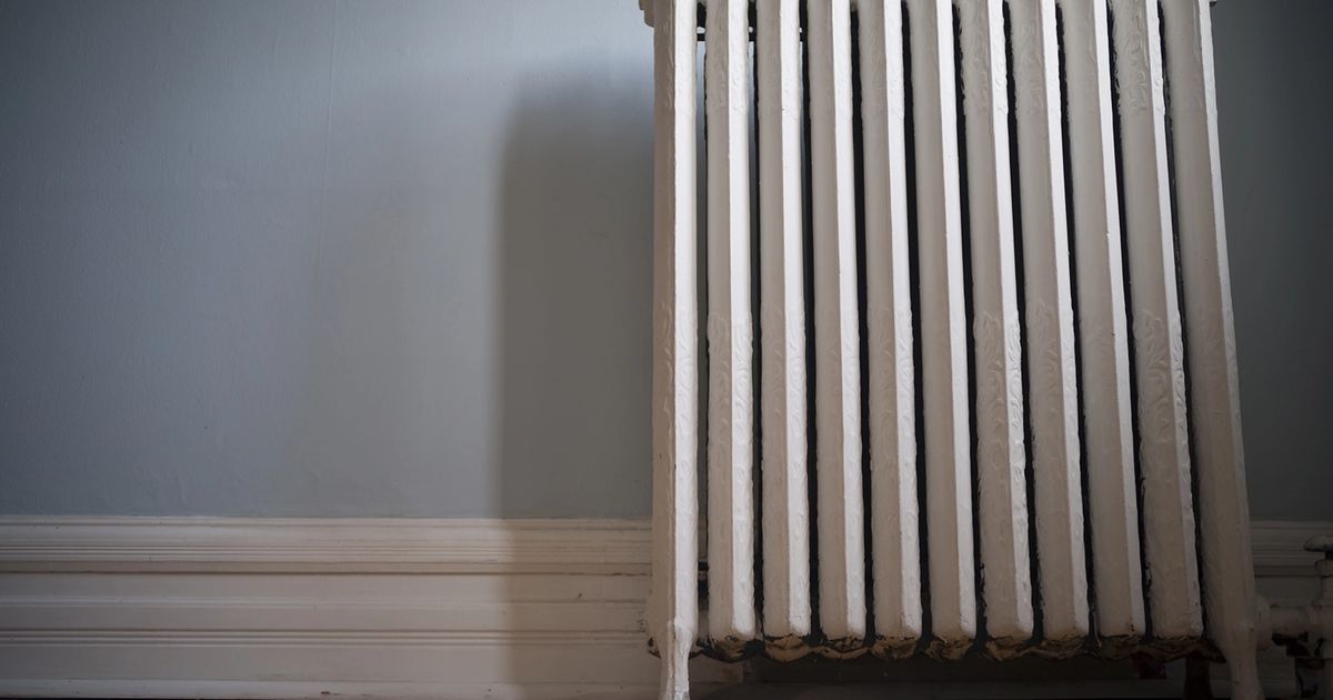 How do hot water radiators heat your home?