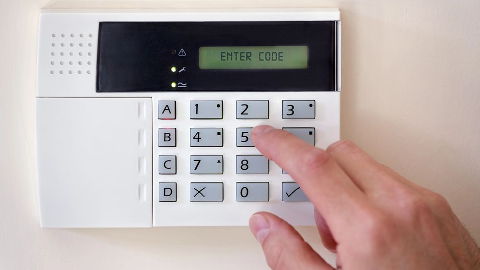 Wired and wireless home alarm kits: what's the right choice for