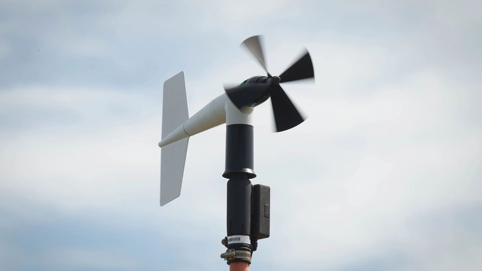 Las mejores ofertas en Velocidad del viento con Cable estaciones  meteorológicas con el uso al aire libre