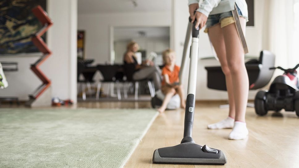 Par disfrutar limpiando su casa con aspiradora y fregona